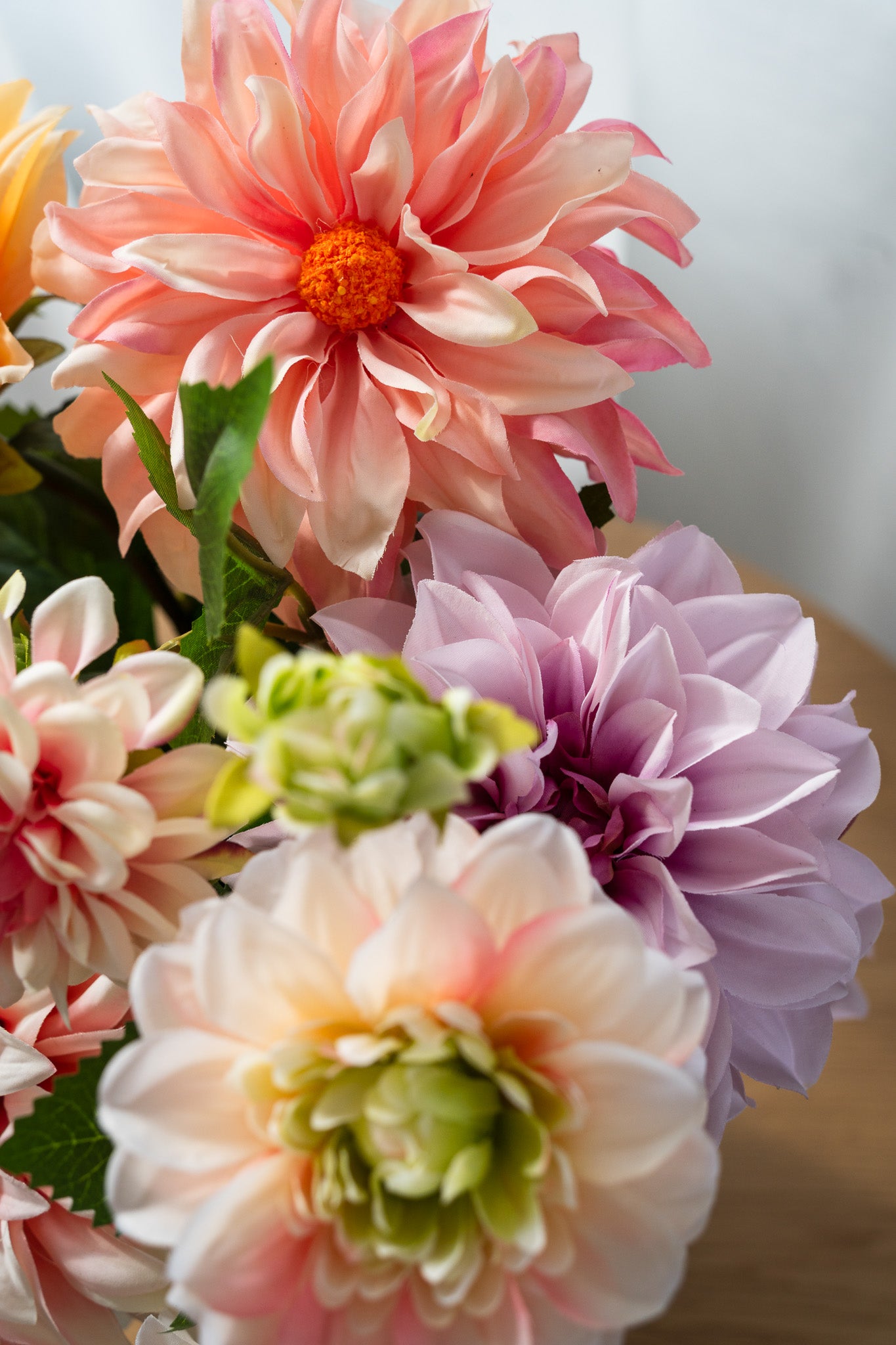 Kestokimppu Timeless Dahlia